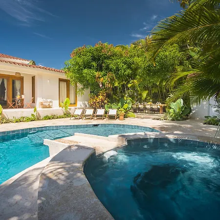 Tropical Roga Villa With Private Pool-2